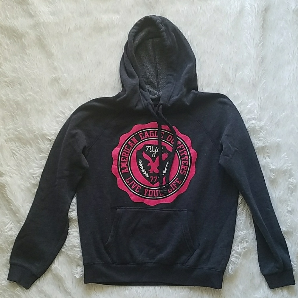 Grey/navy/pink American Eagle sweatshirt